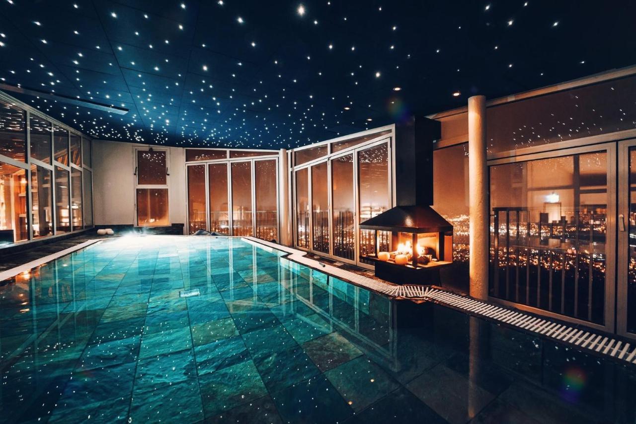 Hotell Soedra Berget ซุนด์สวาลล์ ภายนอก รูปภาพ