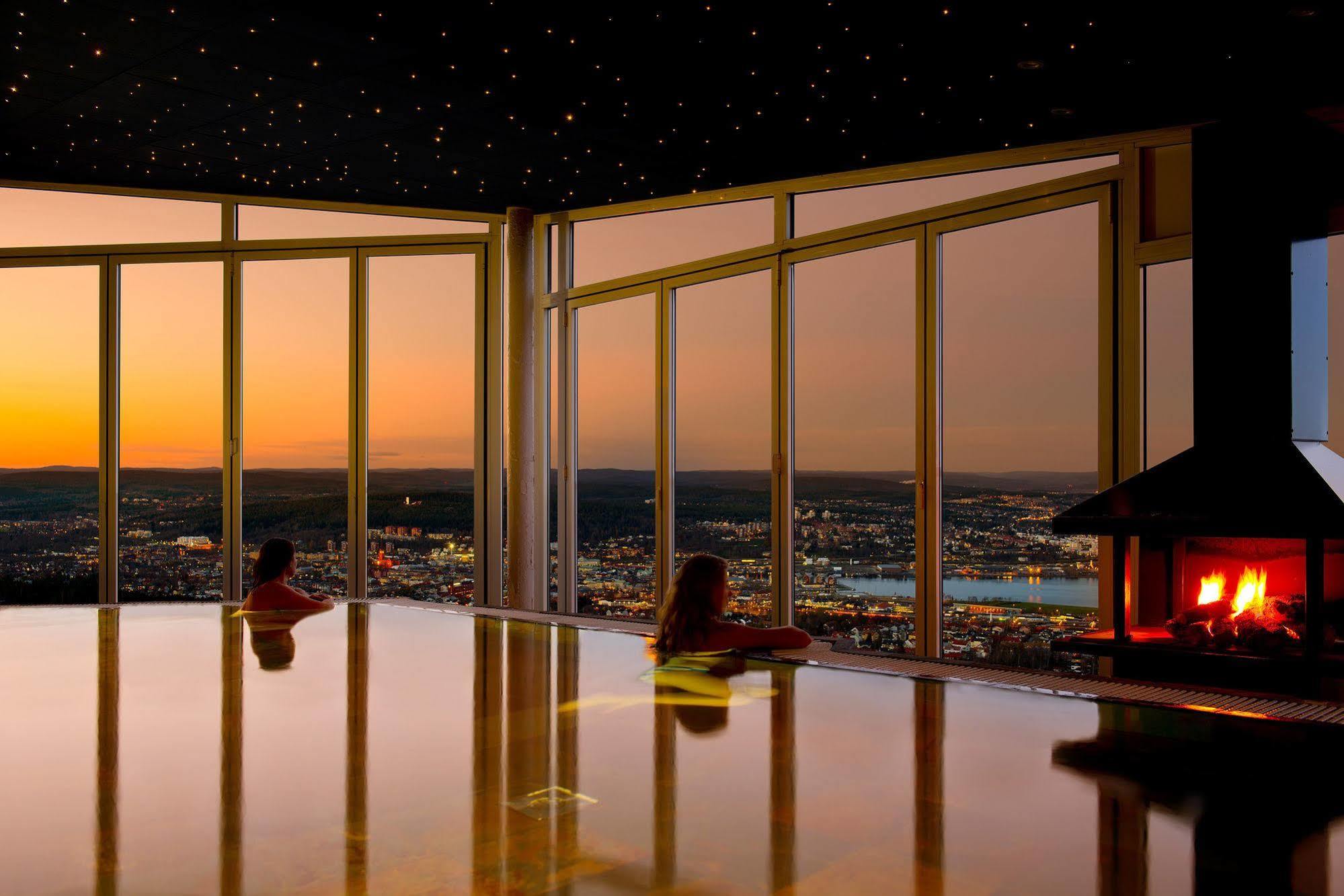 Hotell Soedra Berget ซุนด์สวาลล์ ภายนอก รูปภาพ